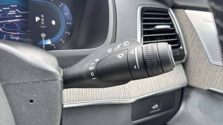 Volvo XC90 2.0 B5P [250] Ultra Dark 5dr AWD Geartronic Petrol Estate